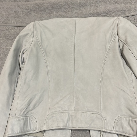 Lucky Brand Light Gray Never worn Soft Leather Jacket - Picture 4 of 4